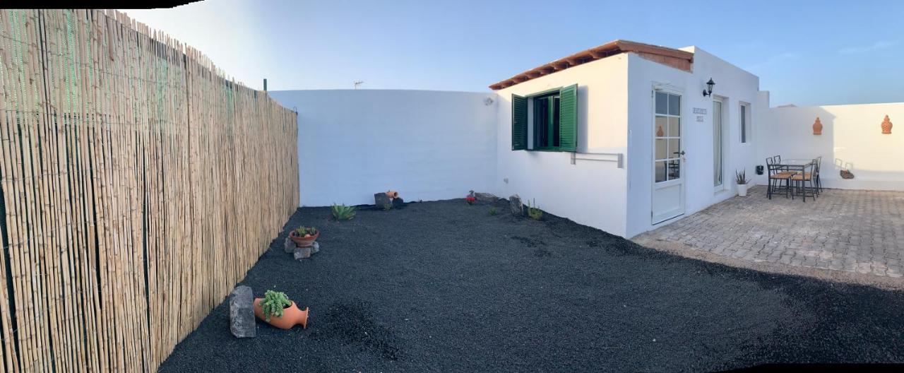 Apartamento Meria Playa Blanca Luaran gambar